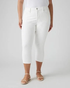 Levi's Women's 311 Shaping Skinny Capri, White, 10/30 - Picture 1 of 2