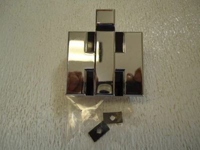 NEW Chrome Metal Front Emblem Logo for Farmall tractor CUB 362387R1 - Image 1 of 2