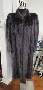 YVES SAINT LAURENT Pellicce VINTAGE - Cappotto lungo vera pelliccia - I. Magnin taglia 14 - Foto 1 di 12