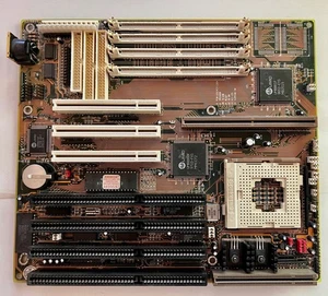 PC Chips M919 Rev 3.4B Płyta główna – Socket 3 – ISA/VLB – BEZ CPU/RAM/pamięci podręcznej - Zdjęcie 1 z 2