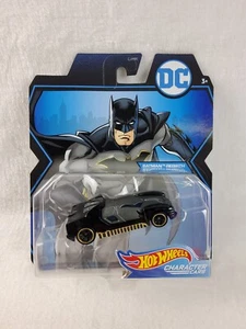 Batman Rebirth - DC Universe Character Cars - Hot Wheels (2020) GMH94 NEW - Picture 1 of 7