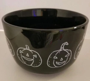 Rae Dunn Black Halloween Jack-O-Lantern Schale mit Deckel - Bild 1 von 2