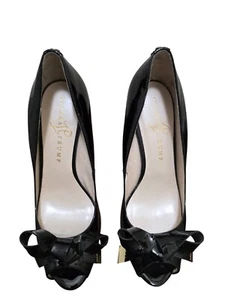 Tacones de aguja Ivanka Trump de cuero negro con detalle de lazo de 4 pulgadas para mujer - Imagen 1 de 13