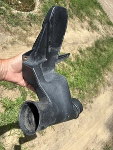1992 1993 1994 Chevy Cavalier Sunbird Air Intake 25098498 - Foto 1 di 8