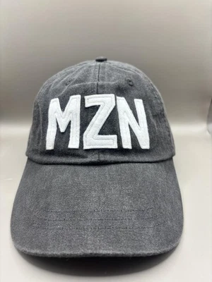 Gorra MZN Correa Trasera Gris Adams Cool-Corona Bordada Algodón Gráfico para Hombres Foto 1 de 4
