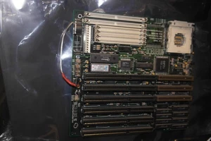 Placa madre Socket 3 AT para 486 Vesa Local Bus VLB ISA SIMM 8/32 EXP4044 256kb - Imagen 1 de 12