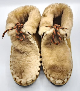 EUC Shepherd Woolskins Brown Champagne Man's Sheepskin Slippers Sz. Medium - Picture 1 of 6