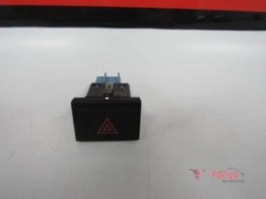 Interruttore per frecce di avvertimento VW Caddy IV Alltrack station wagon SAB, SAJ 2K0953509 P9191393 - Foto 1 di 2