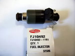 FJ10492 - Delphi Fuel Injector - 1.9L L4 (17114553) - Foto 1 di 1