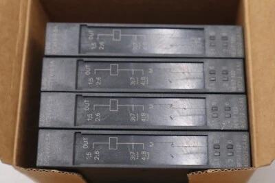 LOT OF 4 - NEW Siemens 6ES7 132-4BD02-0AA0 Digital Output Module STOCK L-397-C - Image 1 of 2