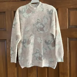 VTG Lumen S. A. Women’s Sz Medium Angora Blend Floral Sweater Made In Spain - Picture 1 of 8