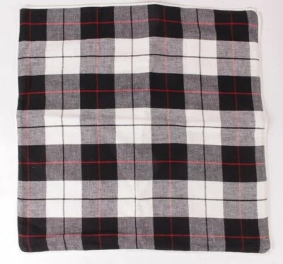Funda de almohada Williams Sonoma Home Halden Plaid 22 x 22", negra y roja Foto 1 de 4