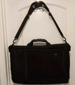 Victorinox Black Garment Bag - Suitcase Travel Bag - Picture 1 of 9
