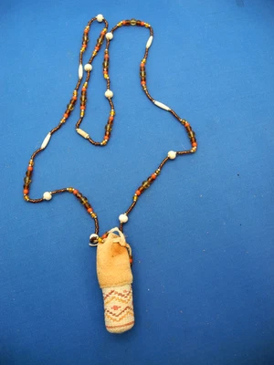 MINI cesta y cuentas Makah Nativo Americano Costa Noroeste BOLSO DE MEDICINA con COLLAR Foto 1 de 4