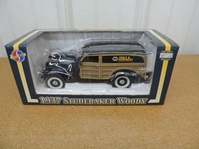 1937 Studebaker Woody wagon CROWN PREMIUMS 1/24 NAPA tools car diecast box Z - Image 1 of 4