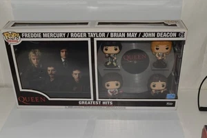 Funko Pop QUEEN Deluxe Album #21 Greatest Hits Walmart Exclusive  (XHR80) - Picture 1 of 4