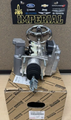 Toyota Prius C 2012-2014 OEM nuevo refuerzo de freno y cilindro maestro 4705052020 Foto 1 de 4