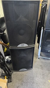 Martin Audio Blackline F15 Speakers - Pair - Picture 1 of 7