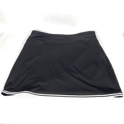 Saia curta de tênis Golftini Invincible feminina preta elástica golfe tamanho grande em excelente estado usado - Imagem 1 de 4