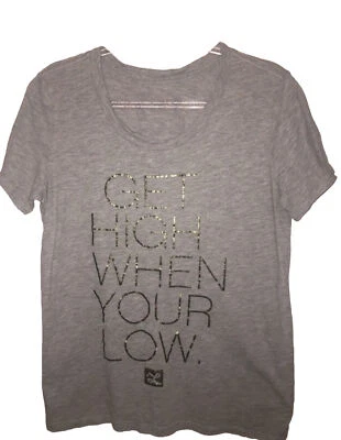 Camiseta Lifted Research Group LRG Get High When Your Low Gris Estampado Dorado S Foto 1 de 4