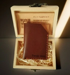 Personalized cardholder in bitter chocolate color - Picture 1 of 9