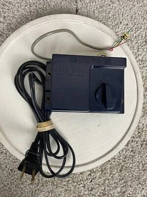 Transformador de tren a escala de hobby realista 390-J HO eléctrico con cable negro sin probar Foto 1 de 4