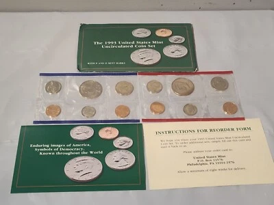 1993 Uncirculated United States Coin Mint Proof Set P And D - Image 1 of 4