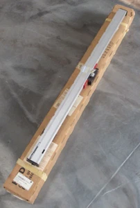 NEW HEIDENHAIN LC 181 LINEAR SCALE AE LC 181 359122-03 341240-31 940MM LC181 - Picture 1 of 6