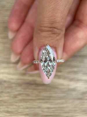 Anillo de compromiso de diamantes cultivados en laboratorio de 5,62 quilates con forma de marquesa F/VS1 de oro rosa de 14 k Foto 1 de 4