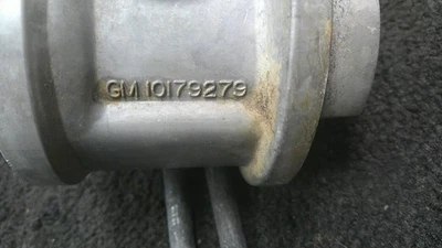 Adaptador de filtro de aceite genuino Chevrolet GMC Oldsmobile 4,3 L 1996-2005 10179279 OEM Foto 1 de 2