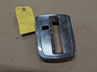 Cubierta indicador cambio Chevrolet Equinox 2007 2x2 4 puertas LT	 Foto 1 de 4