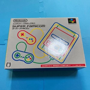 Excellent Nintendo Classic Mini SNES Complete Accessories Mario Yoshi Donkey - Picture 1 of 4