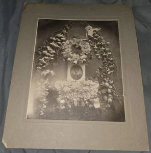 Antique Cabinet Card Photo - Funeral Flowers - Picture 1 of 4