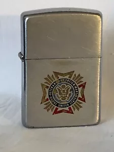 Accendino Zippo vintage 1990 Stati Uniti d'America veterani di guerre straniere in perfette condizioni - Foto 1 di 18
