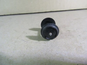 422X Vintage Kadee USA 1 Assale + 2 Ruote Metallo Nera Ho 1:87 - Foto 1 di 5