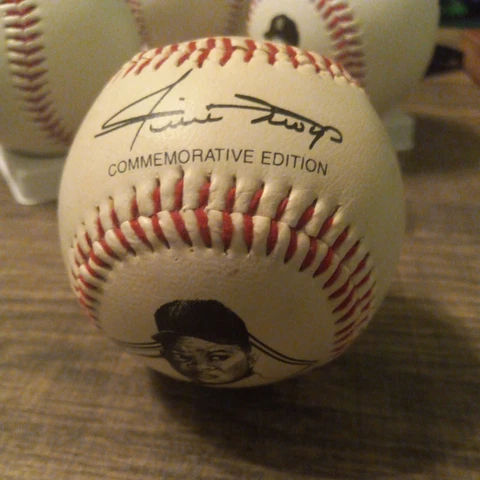 Vintage Collectible WILLIE MAYS Baseball FOTOBALL Cover
