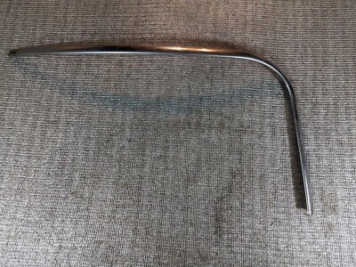 Tapa de ventana trasera lateral del pasajero DeSoto cromada 1956 Foto 1 de 4