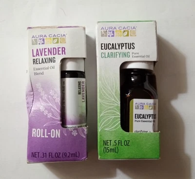 lot of 2: Aura Cacia Essential Oil Lavender | 0.31 fl oz |  & Eucalyptus 0.5 oz - Image 1 of 2