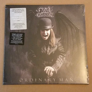 NEU! Ozzy Osbourne "Ordinary Man" (p)(c)2020 Vinyl Schallplatte ORIGINAL VERSIEGELT! - Bild 1 von 4