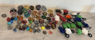 Enorme Lote de Hojas y Lanzadores Takara Tomy Beyblade Burst y Hasbro Foto 1 de 4