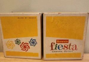 Vintage Kodak Brownie Fiesta Film Camera. Original Box & Flash Attachment - Picture 1 of 5