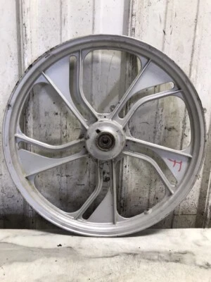 Llanta delantera recta para ciclomotor Tomos Targa LX  Foto 1 de 4