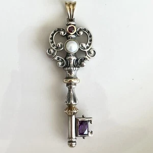 🦋HE Barbara Bixby Oro Sólido 18K Fianza Plata Esterlina Llave de Protección Colgante - Imagen 1 de 5
