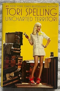 TORI SPELLING Uncharted Territori HC/DJ 1stEdition SIGNED/AUTOGRAPHED BY TORI!!! - Foto 1 di 5