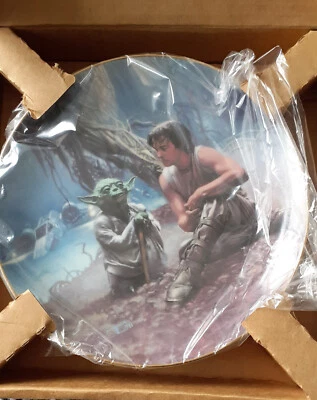 Placa de Coleccionista Luke y Yoda Star Wars Fine China Borde Dorado y Certificado de Autenticidad NUEVO Foto 1 de 2