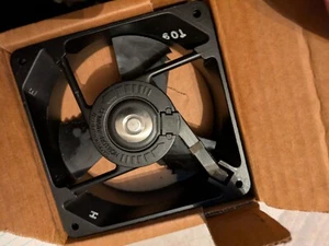 Comair Rotron MX2B3 Muffin XL Fan 115V - Bild 1 von 3