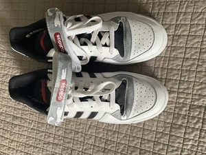 Herren Star Wars Adidas Schuhe Größe 9 Neu ohne Karton Display Schuhe  - Bild 1 von 8