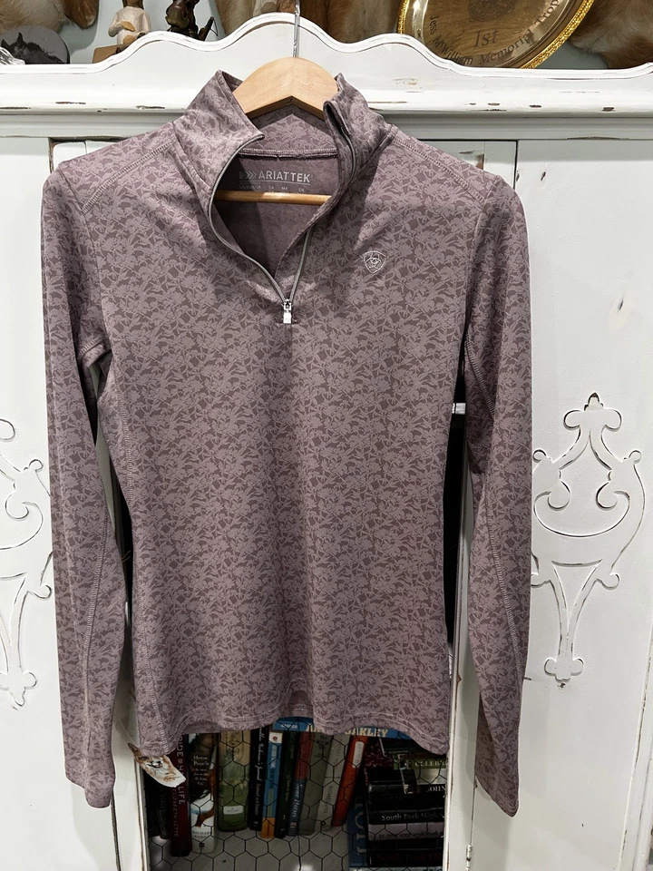 Camisa pulóver Ariat Tek para mujer XS 1/4 cremallera top púrpura claro incrustación floral  Foto 1 de 4