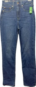 NWT! GAP Women’s Classic Straight High Rise Jeans - 28 / 6R - Picture 1 of 10