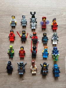 Lego Ninjago 20 Minifiguren Konvolut - Bild 1 von 1